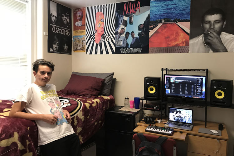 Music Haven-boys' dorm room ideas